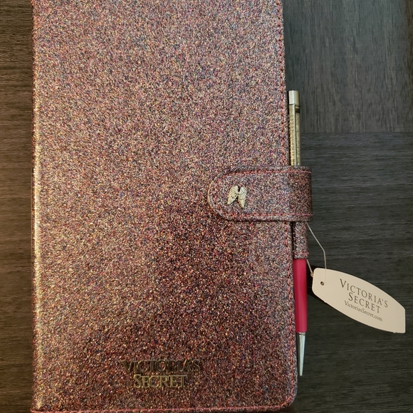 Victoria Secret journal/diary and pen NWT - Picture 5 of 6